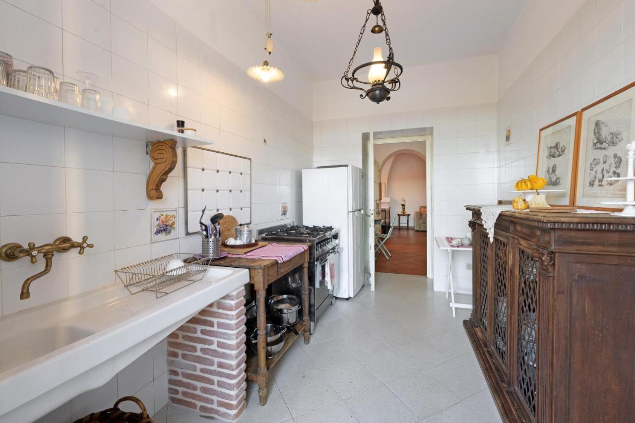 Appartement Residenza Stoechas White à Albenga Extérieur photo